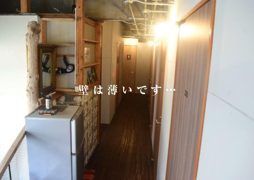 Guest House Golden Mile Hostel Amami Esterno foto